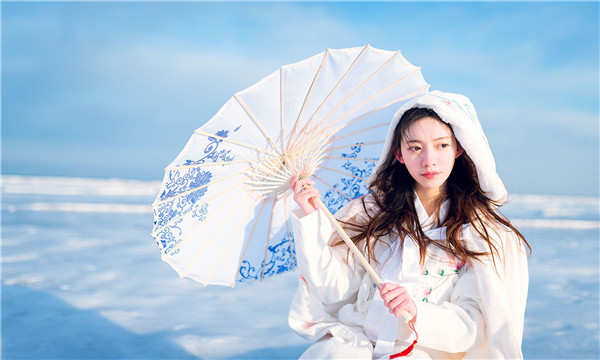 阿图什试管代怀生子多少钱一个？助孕之路的费用分析与方案选择